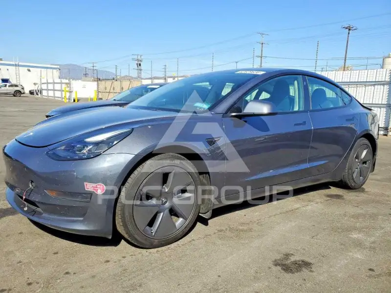2022 Tesla Model 3 photo