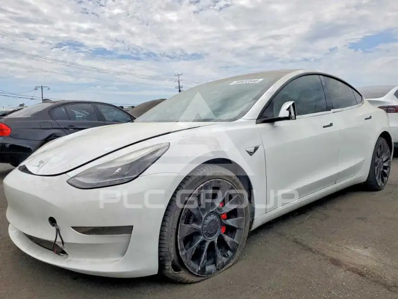 2022 Tesla Model 3 photo