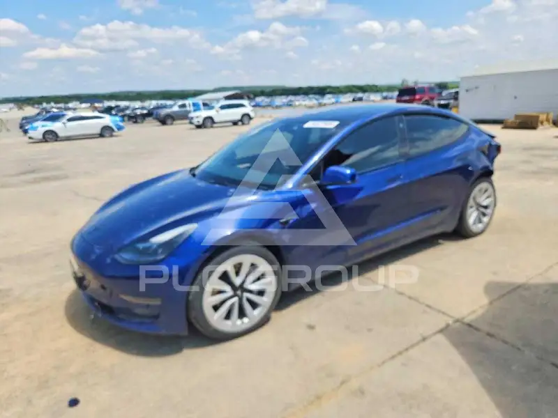 2022 Tesla Model 3 photo