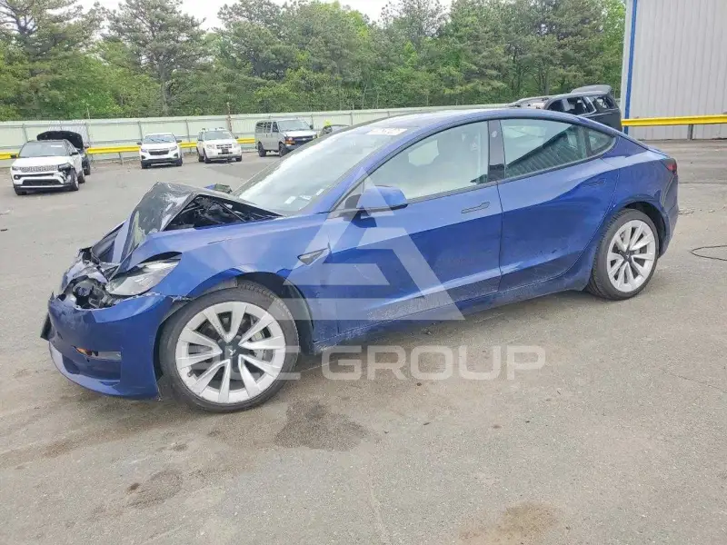 2022 Tesla Model 3 photo