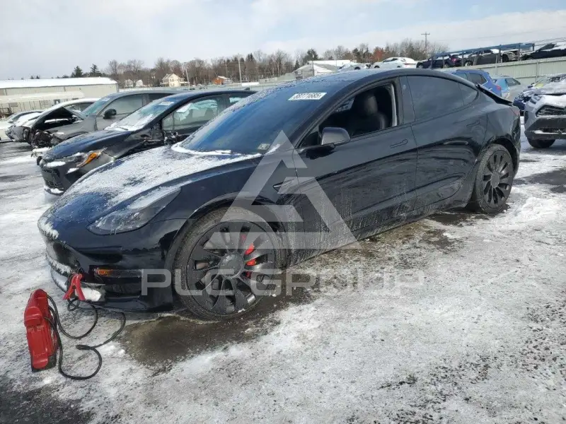 2022 Tesla Model 3 фото