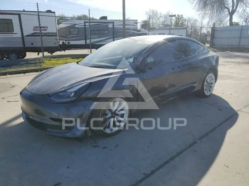 2022 Tesla Model 3 фото