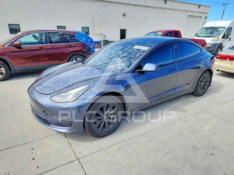 2022 Tesla Model 3 photo