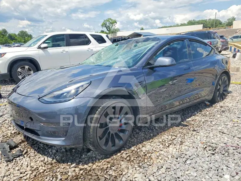 2022 Tesla Model 3 фото