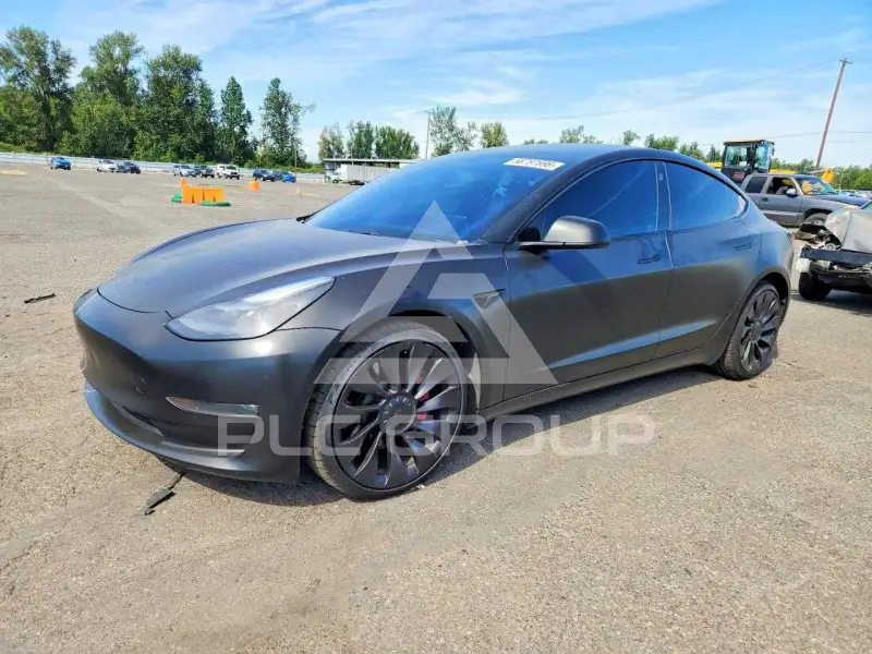 2022 Tesla Model 3 photo