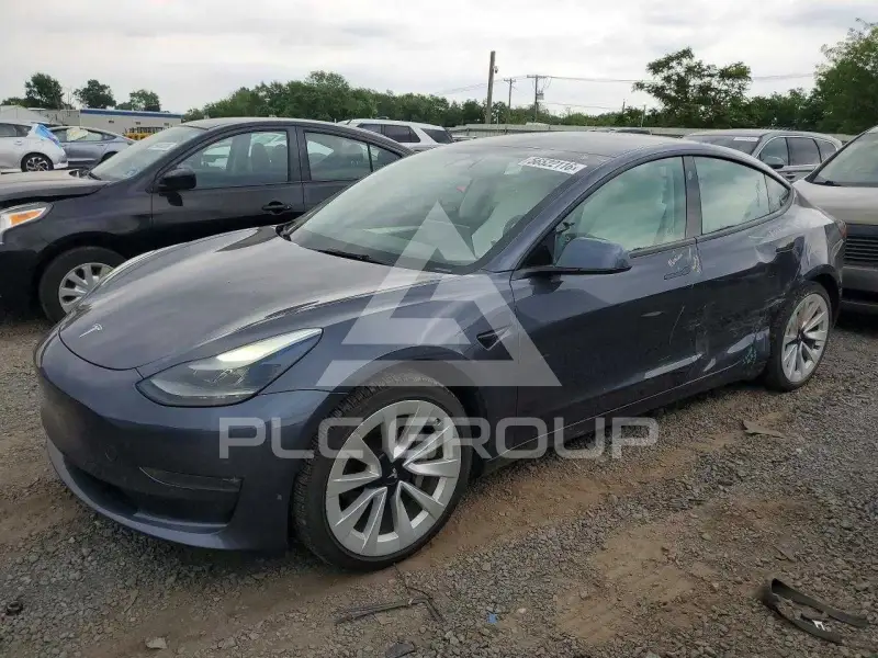 2022 Tesla Model 3 photo