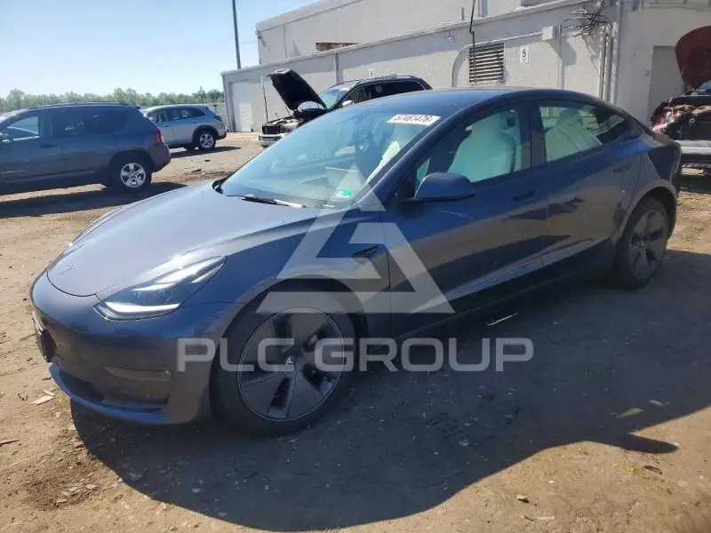 2022 Tesla Model 3 фото