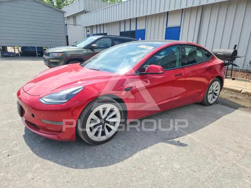 2022 Tesla Model 3 фото