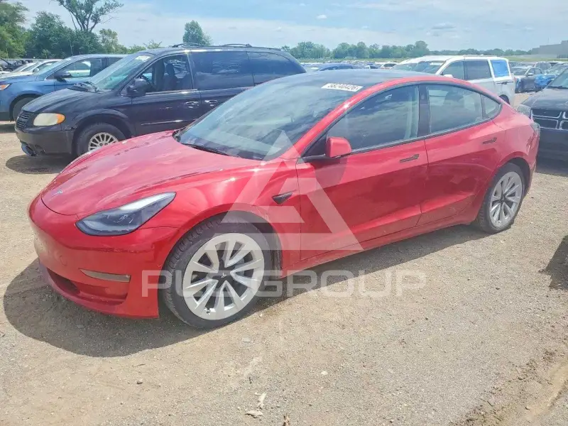 2022 Tesla Model 3 фото