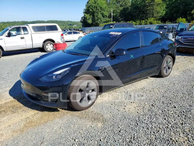 2022 Tesla Model 3 фото