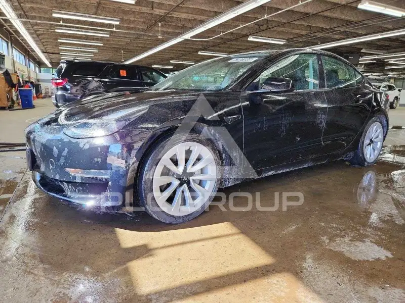 2022 Tesla Model 3 фото