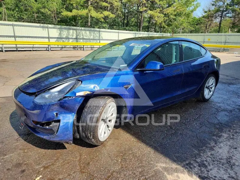 2022 Tesla Model 3 фото