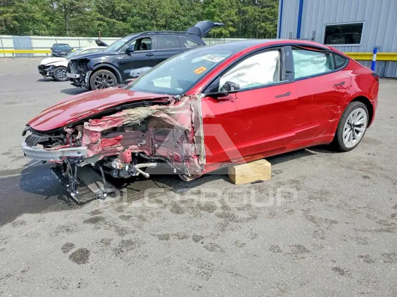 2022 Tesla Model 3 фото