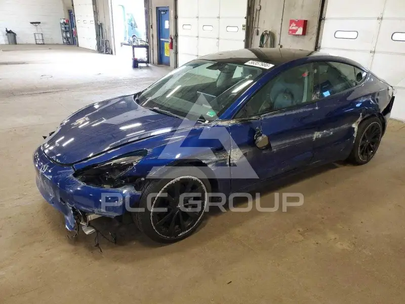 2022 Tesla Model 3 фото
