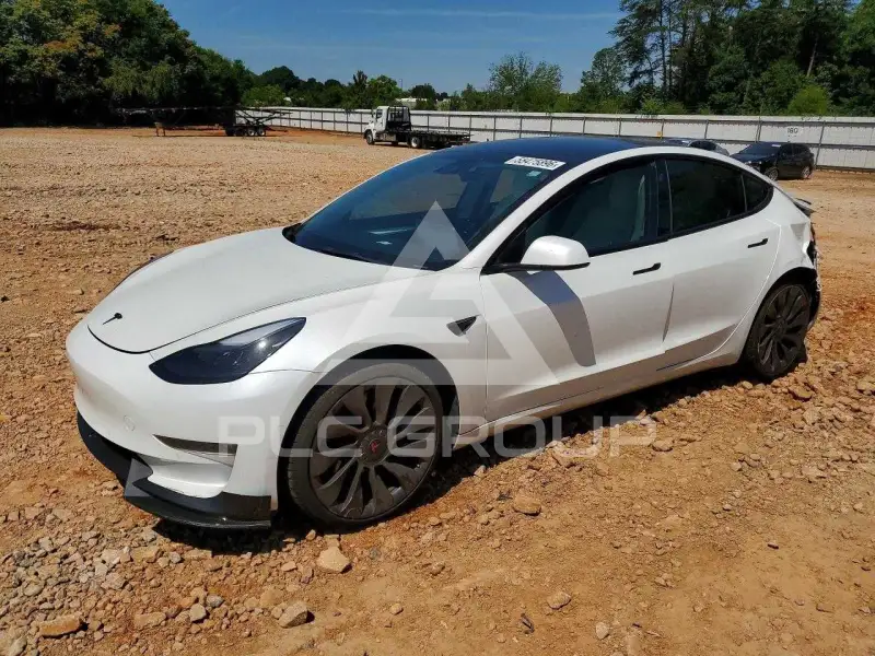 2022 Tesla Model 3 фото