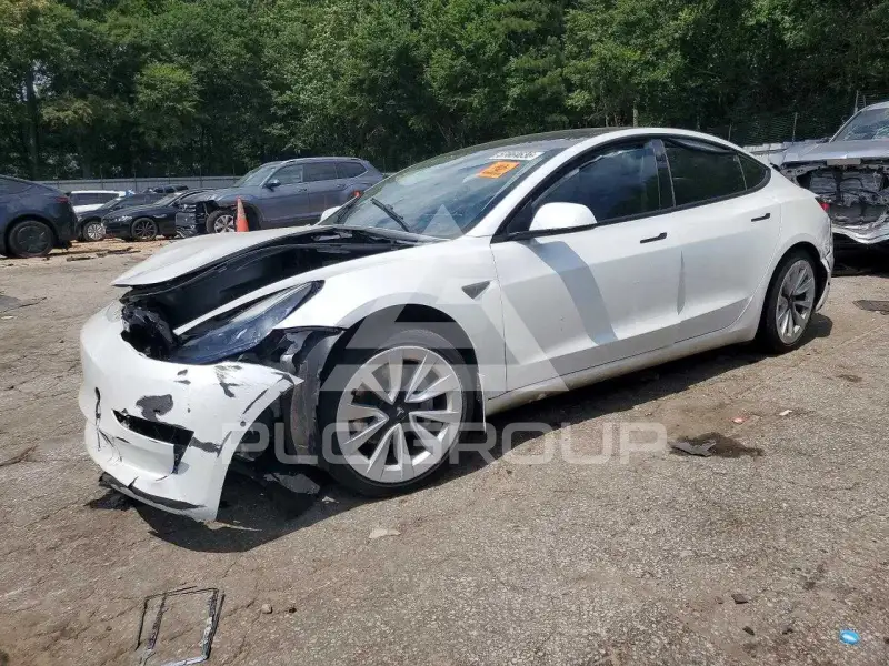 2022 Tesla Model 3 фото