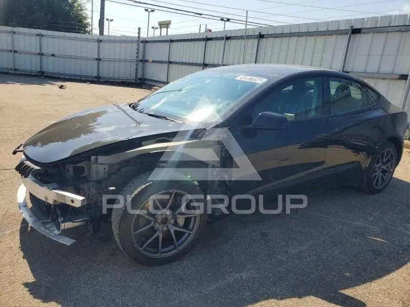 2022 Tesla Model 3 фото