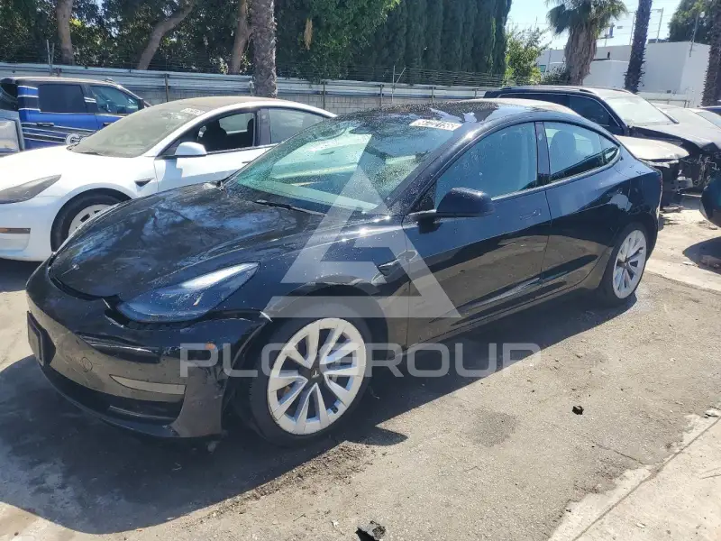 2022 Tesla Model 3 фото