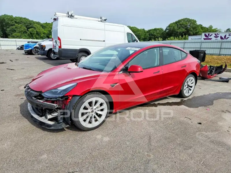 2022 Tesla Model 3 фото