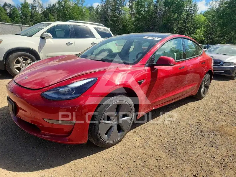 2022 Tesla Model 3 фото