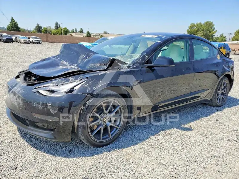 2022 Tesla Model 3 фото