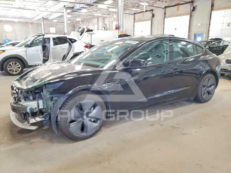 2022 Tesla Model 3 photo
