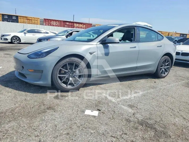 2022 Tesla Model 3 photo