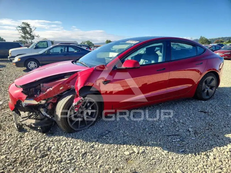 2022 Tesla Model 3 фото