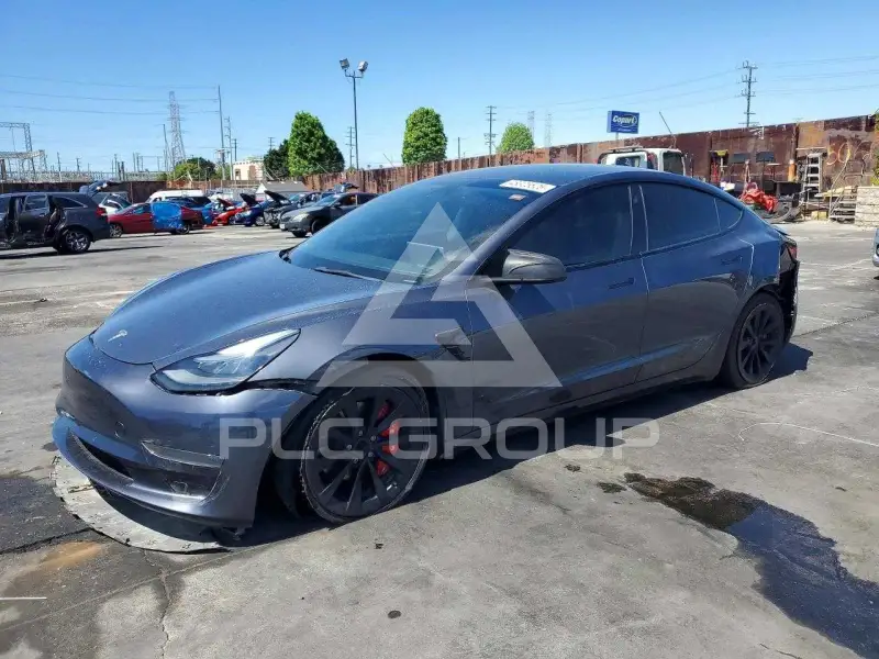 2022 Tesla Model 3 фото