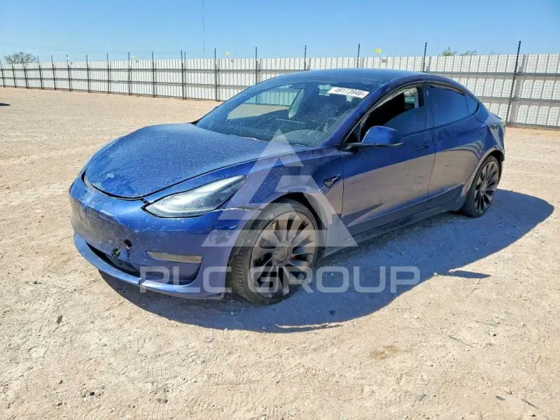 2022 Tesla Model 3 фото
