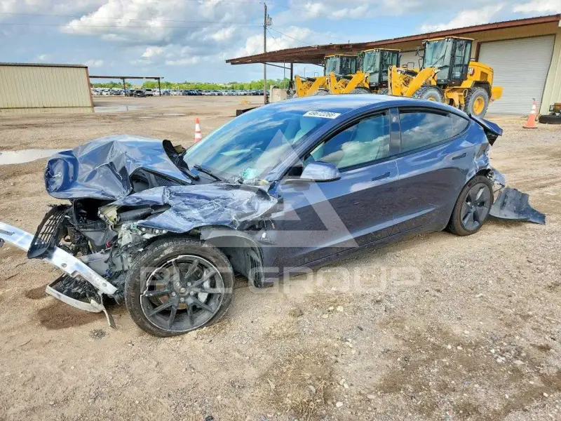 2022 Tesla Model 3 photo