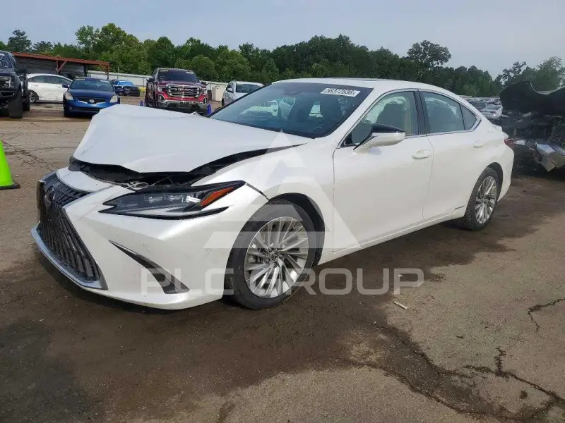2022 Lexus ES300 photo