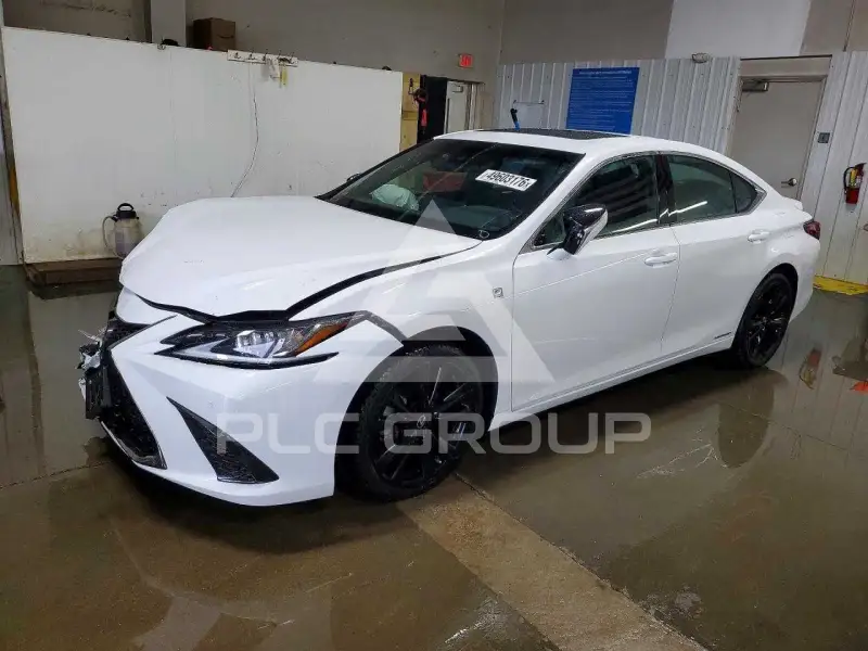 2022 Lexus ES300 фото