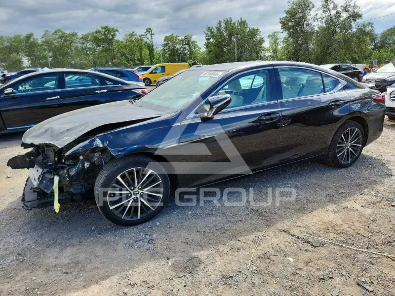 2022 Lexus ES250 фото