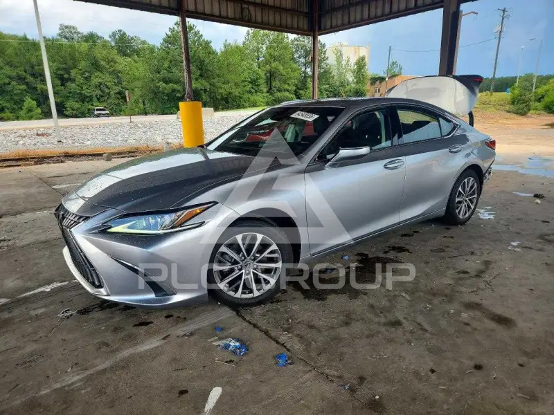 2022 Lexus ES350 photo