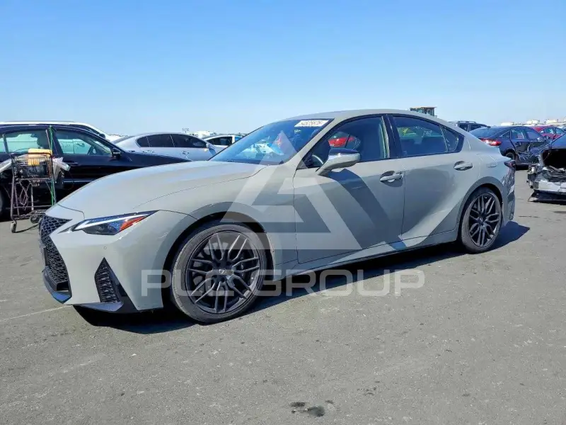 2022 Lexus IS фото