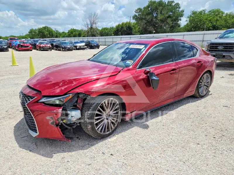 2022 Lexus IS фото