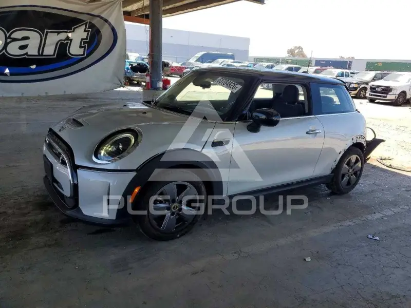 2022 Mini COOPER фото