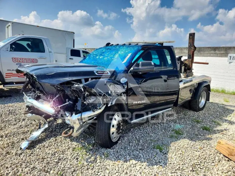 2022 RAM 4500 photo
