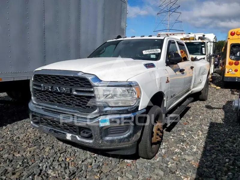 2022 RAM 3500 фото