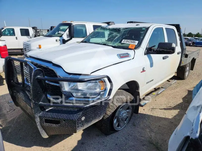 2022 RAM 3500 фото