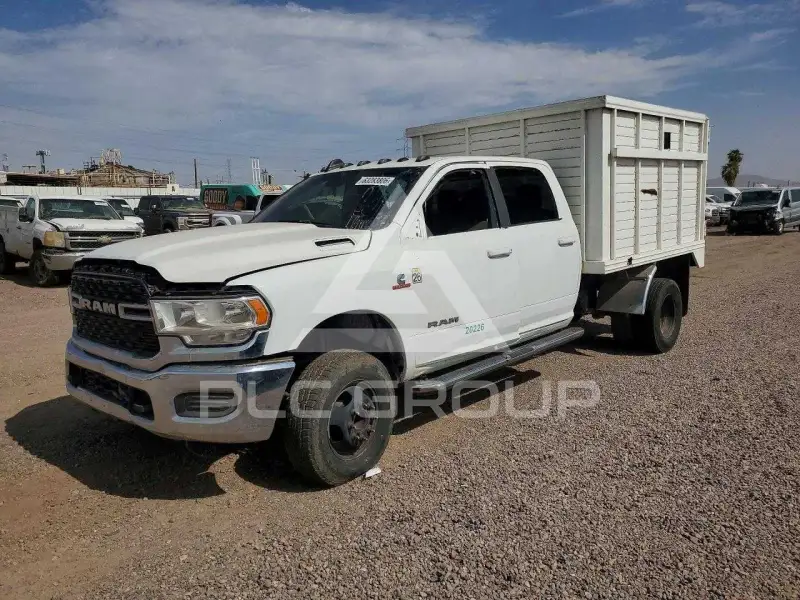 2022 RAM 3500 photo