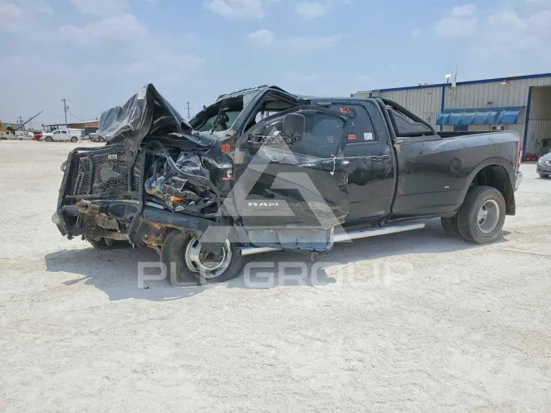 2022 RAM 3500 фото