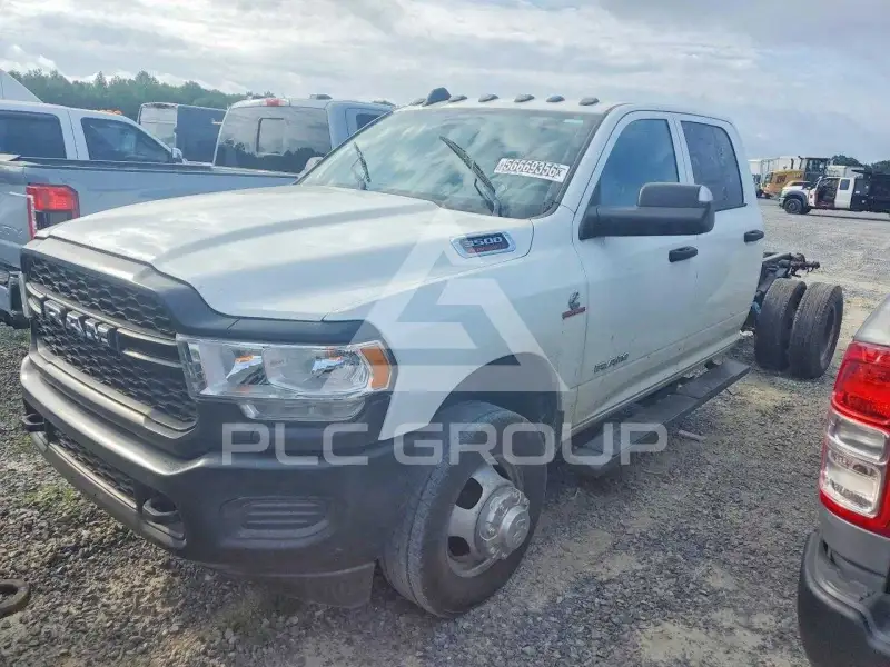 2022 RAM 3500 photo