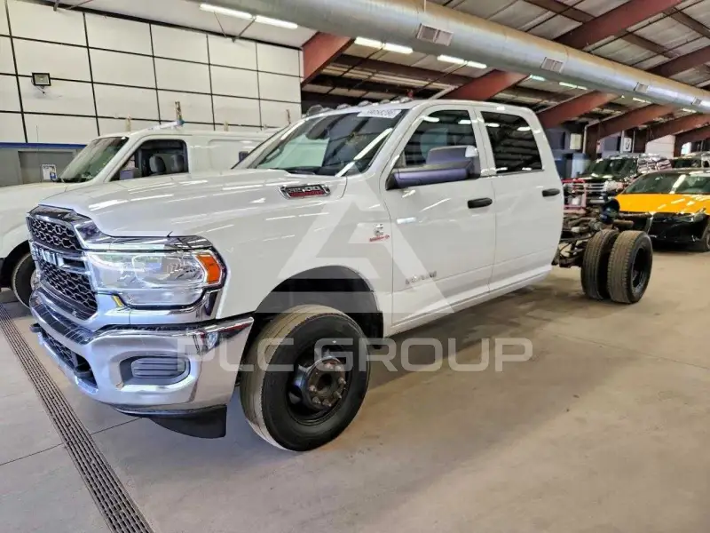 2022 RAM 3500 фото