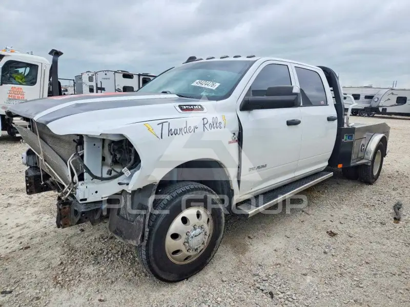 2022 RAM 3500 photo