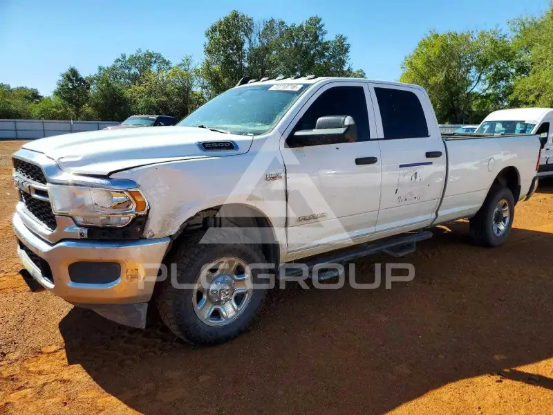 2022 RAM 2500 photo