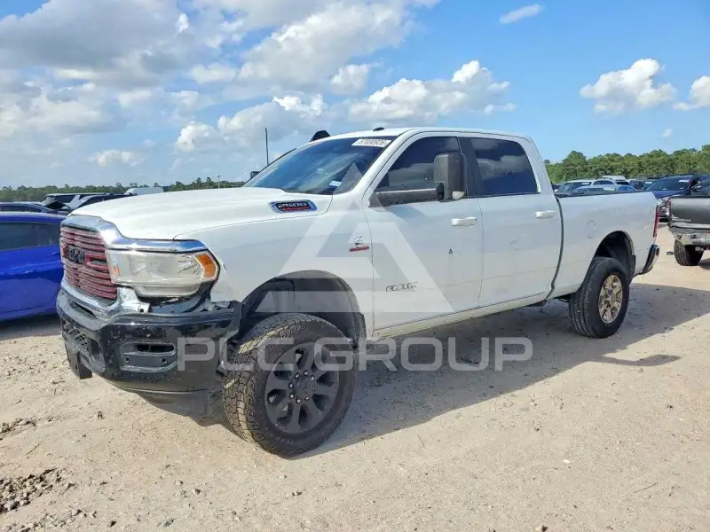 2022 RAM 2500 photo