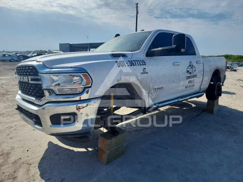 2022 RAM 2500 photo