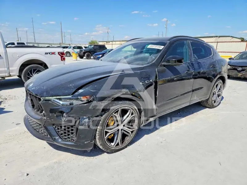 2022 Maserati LEVANTE фото